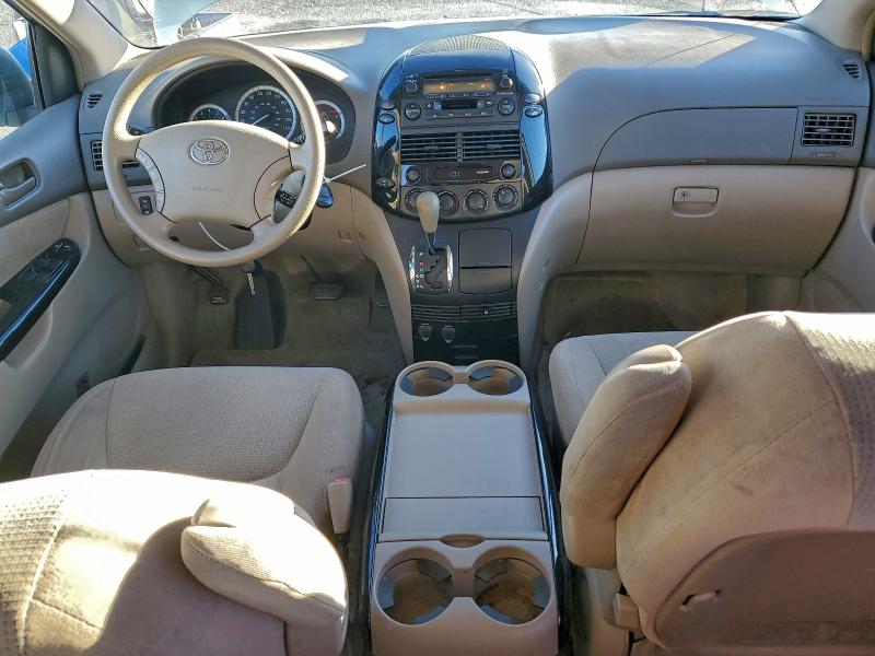 Photo 8 from auction – 2004 TOYOTA SIENNA CE with VIN 5TDZA23C54S048330