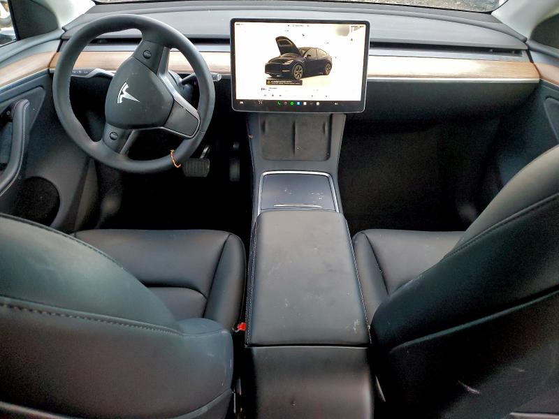 Photo 8 from auction – 2025 TESLA MODEL Y with VIN 7SAYGDEE3SA366243