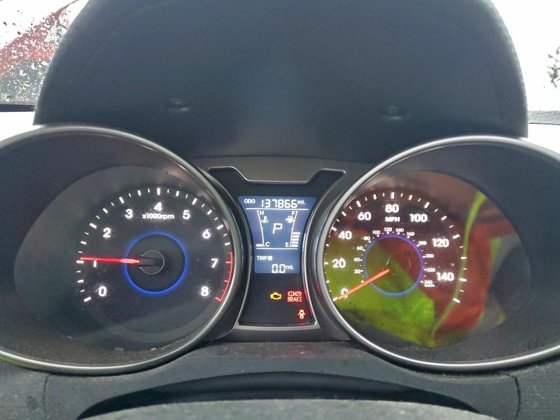 Photo 9 from auction – 2013 HYUNDAI VELOSTER with VIN KMHTC6AD5DU098168
