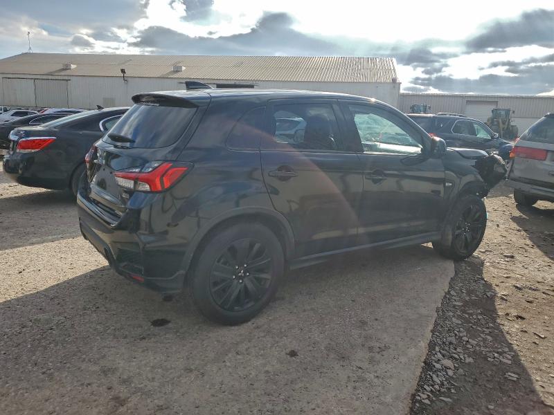 Photo 3 from auction – 2021 MITSUBISHI OUTLANDER with VIN JA4APUAU0MU021562