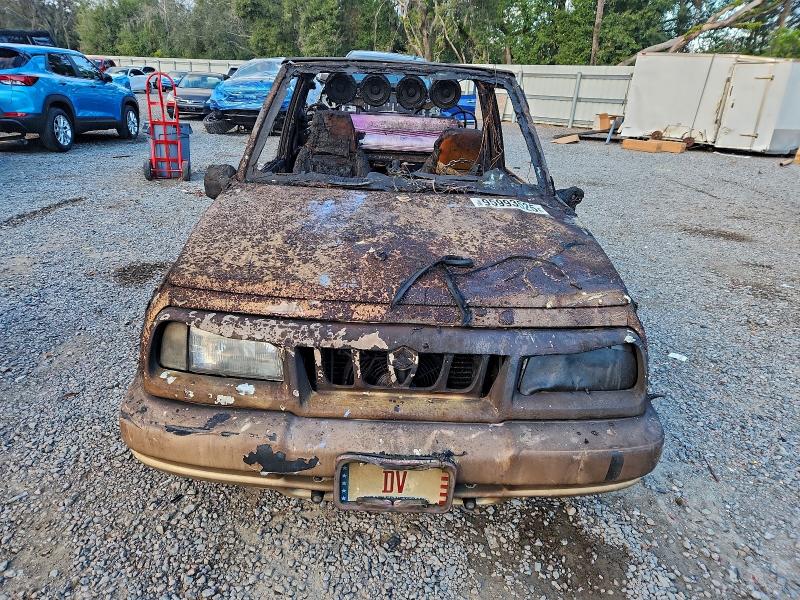 Photo 5 from auction – 1996 GEO TRACKER with VIN 2CNBJ1869T6947985