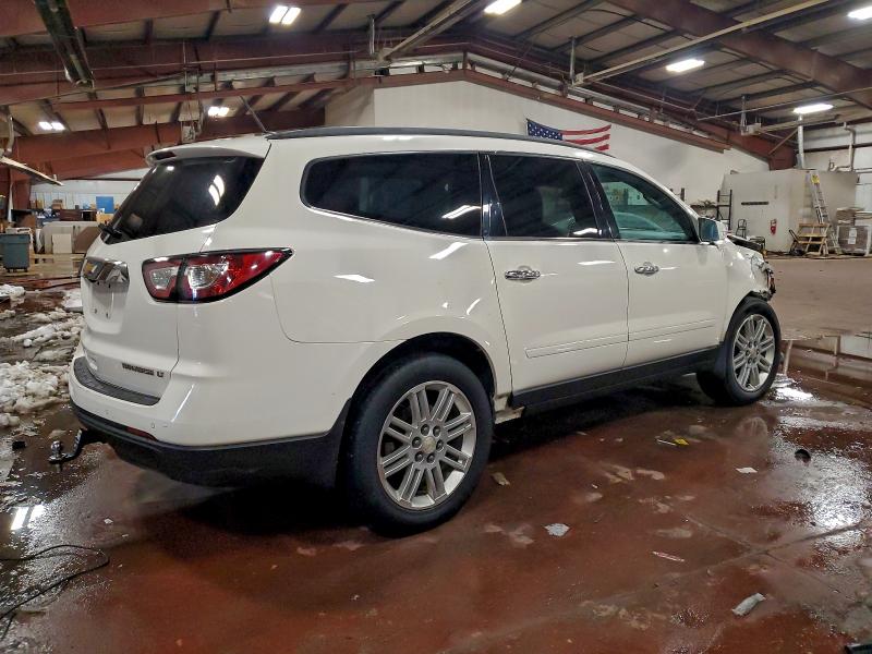 Photo 3 from auction – 2015 CHEVROLET TRAVERSE L with VIN 1GNKVGKD1FJ206800