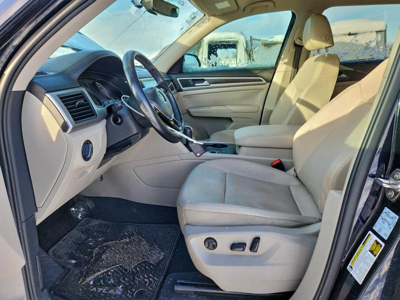 Photo 7 from auction – 2018 VOLKSWAGEN ATLAS SE with VIN 1V2DR2CA0JC540678