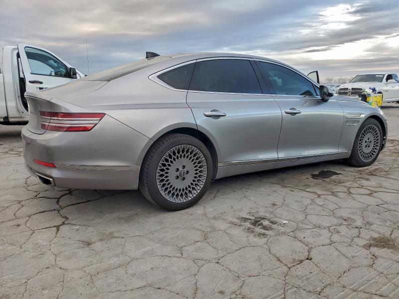 Photo 3 from auction – 2022 GENESIS G80 BASE with VIN KMTGB4SC7NU094516