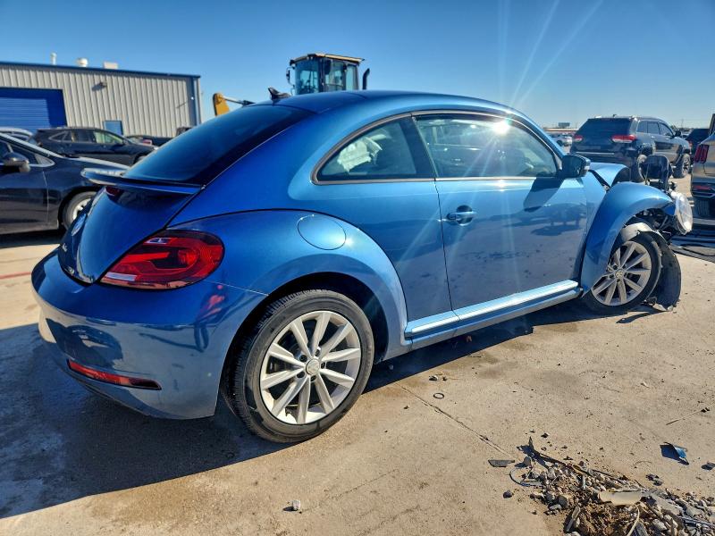 Photo 3 from auction – 2018 VOLKSWAGEN BEETLE S with VIN 3VWFD7AT4JM708196