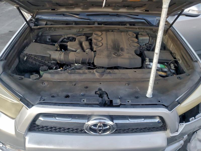 Photo 11 from auction – 2010 TOYOTA 4RUNNER SR with VIN JTEZU5JR6A5011607