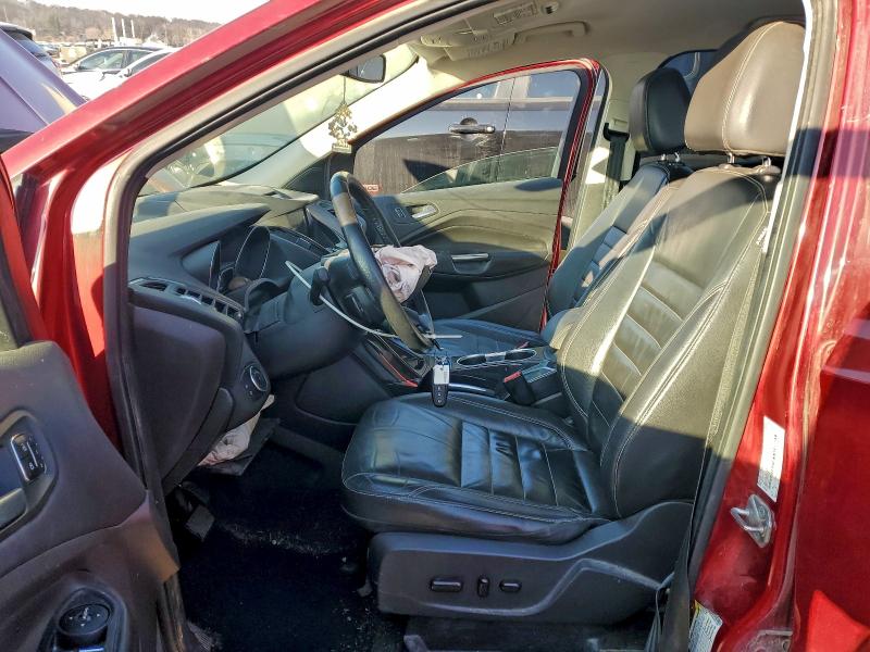 Photo 7 from auction – 2016 FORD ESCAPE with VIN 1FMCU0J95GUC11000
