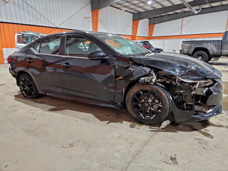 Photo 4 from auction – 2023 NISSAN SENTRA SR with VIN 3N1AB8DV3PY263525