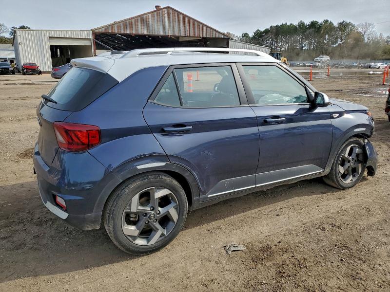 Photo 3 from auction – 2023 HYUNDAI VENUE with VIN KMHRC8A37PU239257