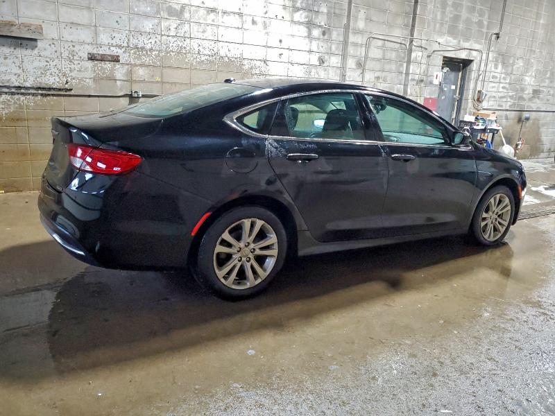 Photo 3 from auction – 2015 CHRYSLER 200 LIMITE with VIN 1C3CCCAB2FN562214