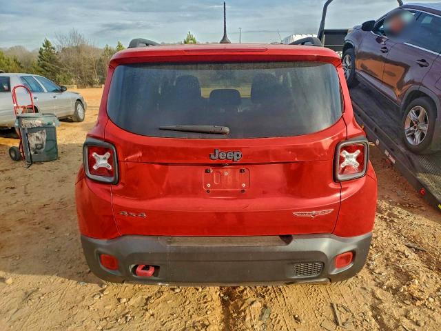 Photo 6 from auction – 2016 JEEP RENEGADE with VIN ZACCJBCT8GPD54591