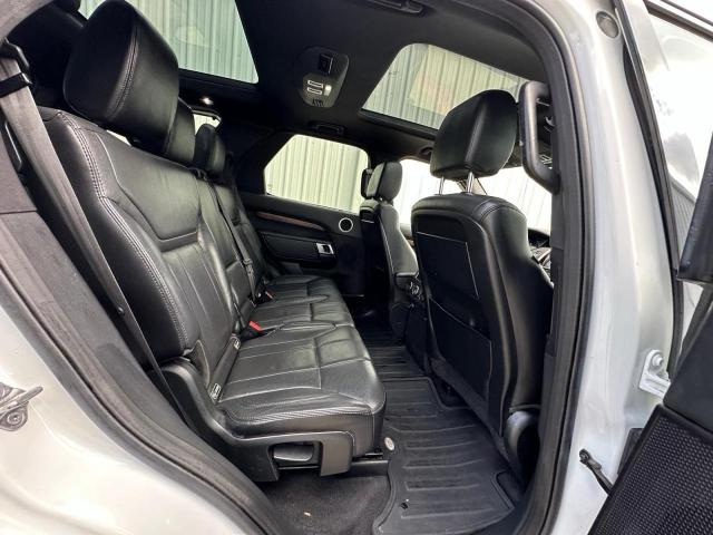 Photo 6 from auction – 2018 LAND ROVER DISCOVERY with VIN SALRR2RV7JA060207