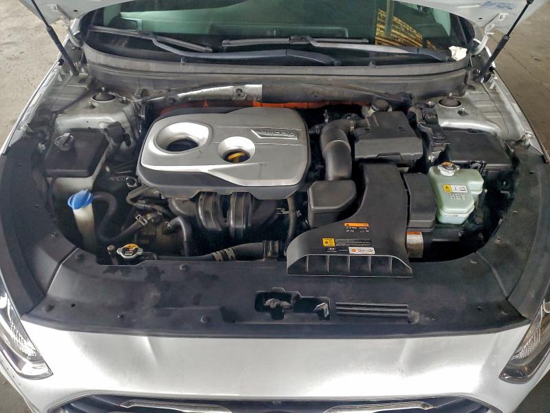 Photo 11 from auction – 2018 HYUNDAI SONATA HYB with VIN KMHE34L37JA083492