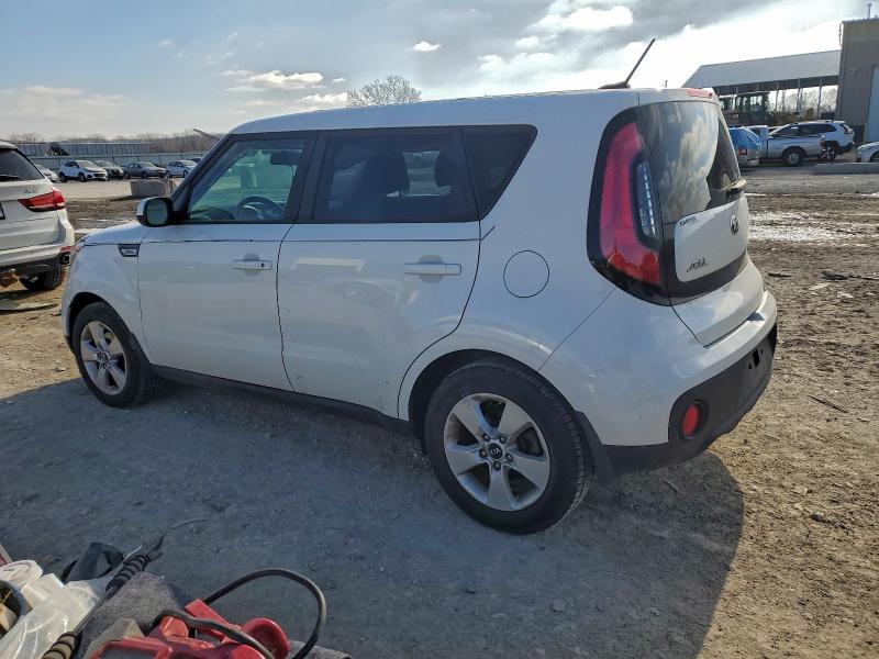 Photo 2 from auction – 2017 KIA SOUL with VIN KNDJN2A20H7412892