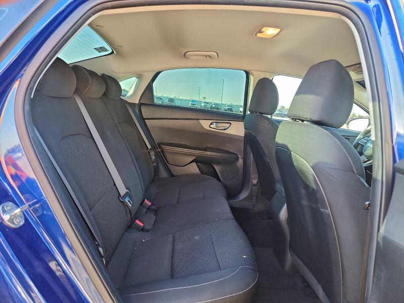 Photo 10 from auction – 2019 KIA FORTE FE with VIN 3KPF24AD4KE013440