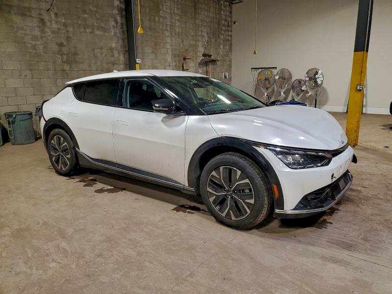 Photo 4 from auction – 2024 KIA EV6 LIGHT with VIN KNDC34LA8R5214606