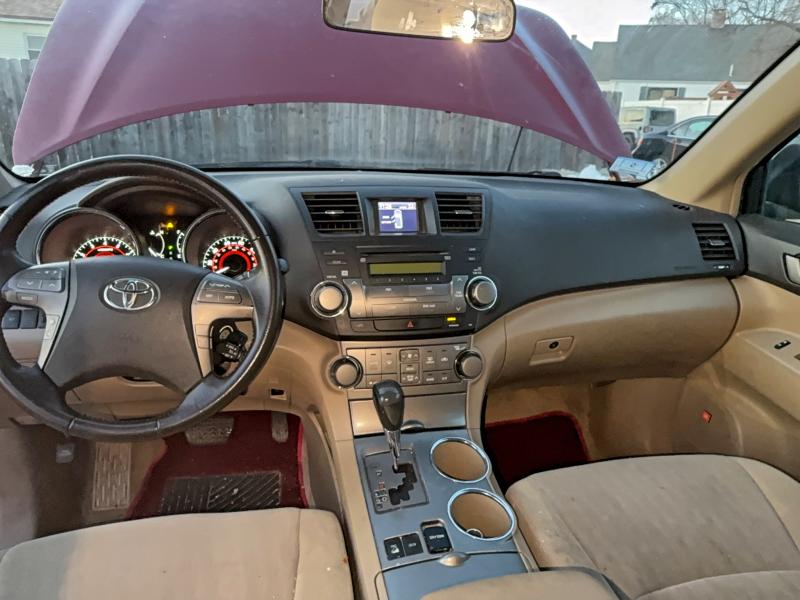 Photo 9 from auction – 2008 TOYOTA HIGHLANDER with VIN JTEES43A882057943