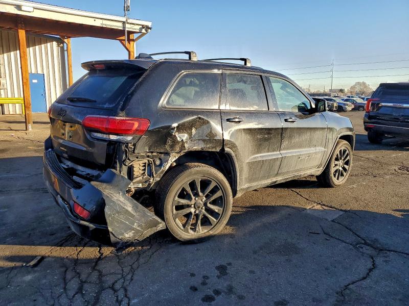 Photo 3 from auction – 2017 JEEP GRAND CHER with VIN 1C4RJFAG5HC865849