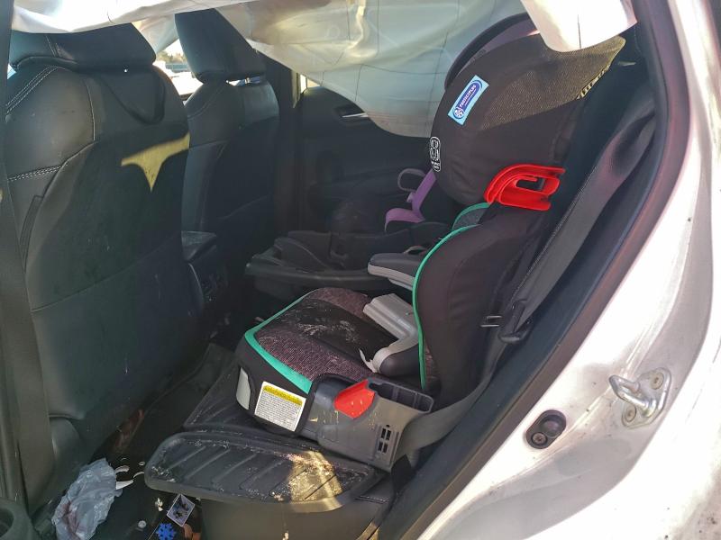 Photo 11 from auction – 2024 TOYOTA COROLLA CR with VIN 7MUDAAAG0RV105668