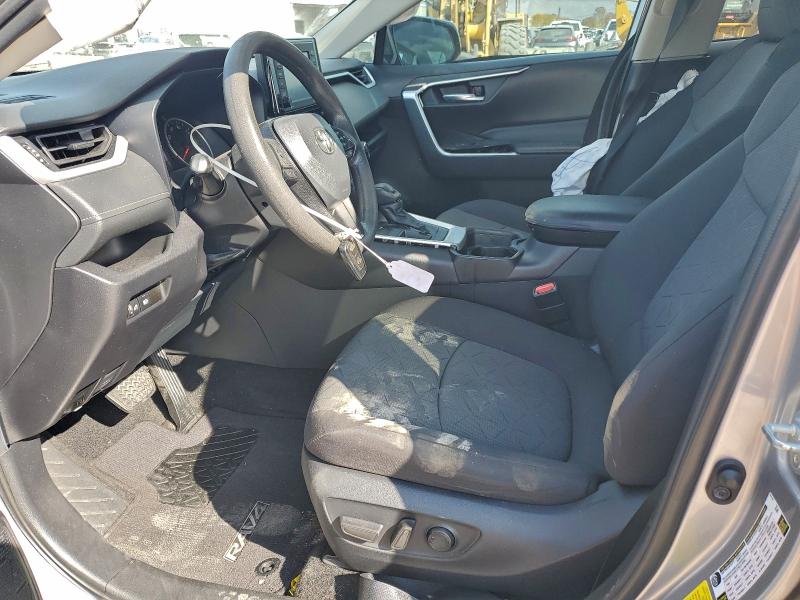 Photo 7 from auction – 2021 TOYOTA RAV4 XLE with VIN 2T3W1RFV5MC094359
