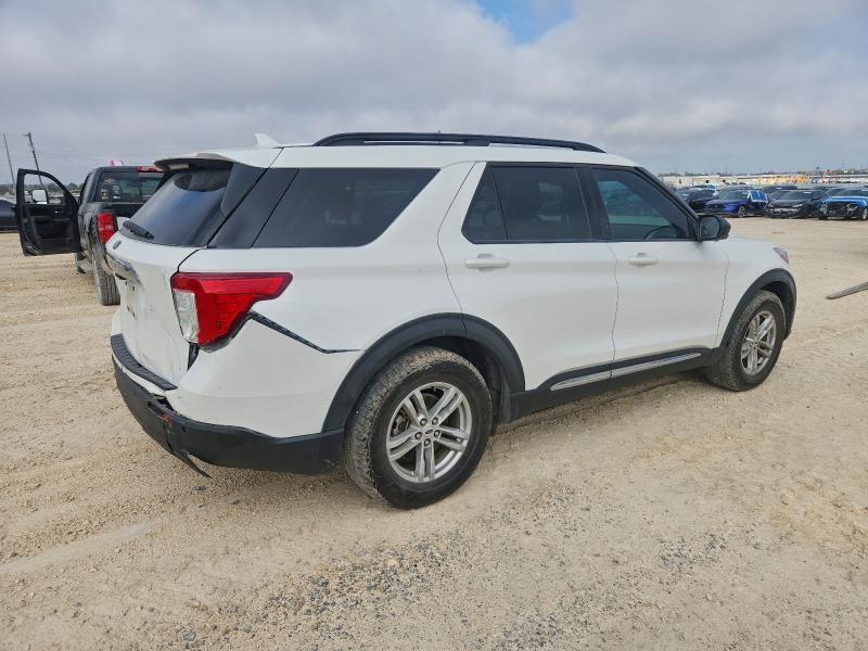 Photo 3 from auction – 2022 FORD EXPLORER X with VIN 1FMSK7DH2NGA19655