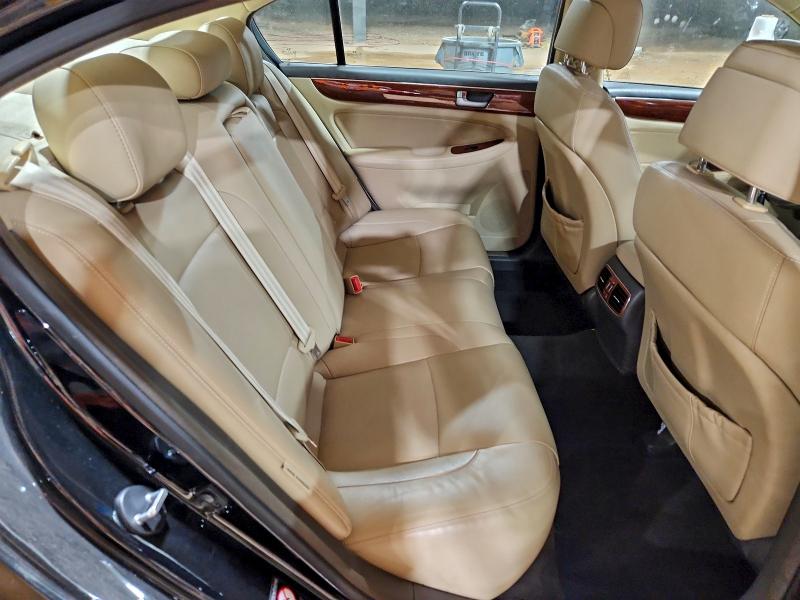 Photo 10 from auction – 2014 HYUNDAI GENESIS 3. with VIN KMHGC4DD4EU261718