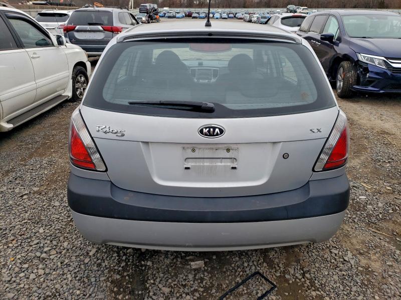 Photo 6 from auction – 2006 KIA RIO with VIN KNADE163066169318