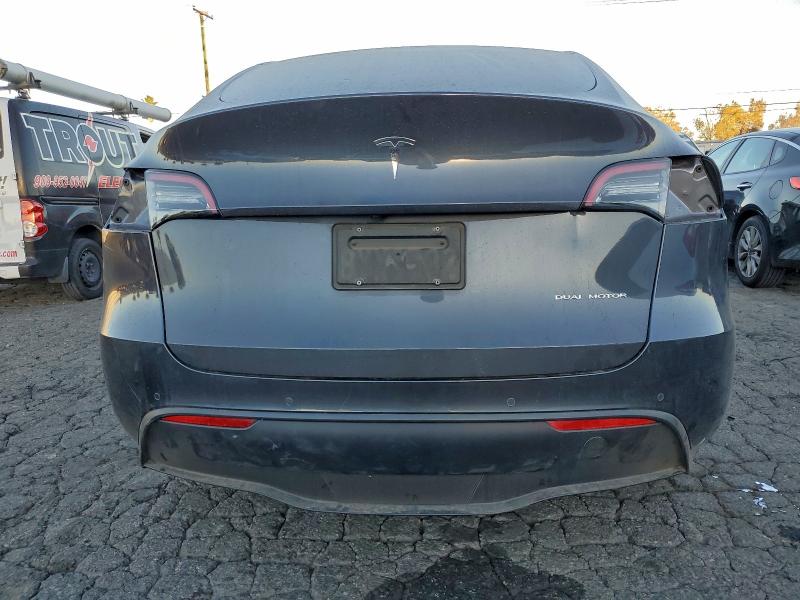 Photo 6 from auction – 2021 TESLA MODEL Y with VIN 5YJYGDEE2MF287455