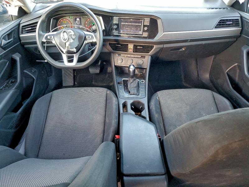 Photo 8 from auction – 2019 VOLKSWAGEN JETTA with VIN 3VWC57BU0KM167477