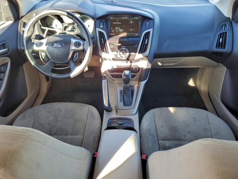 Zdjęcie 8 z aukcji – 2012 FORD FOCUS SEL z VIN 1FAHP3M28CL171762