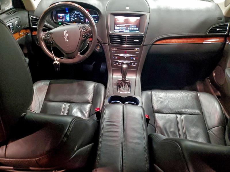 Photo 8 from auction – 2014 LINCOLN MKT with VIN 2LMHJ5AT6EBL58263