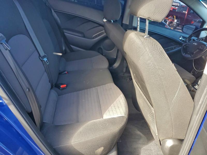 Photo 10 from auction – 2017 KIA FORTE LX with VIN 3KPFL4A76HE084106