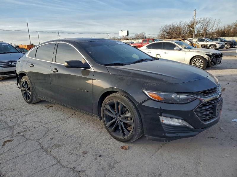 Photo 4 from auction – 2020 CHEVROLET MALIBU LT with VIN 1G1ZD5ST7LF149970