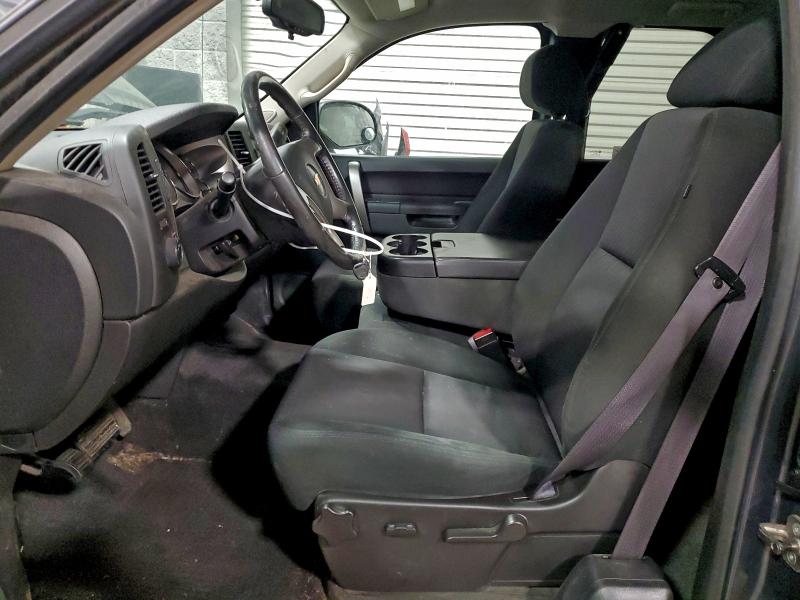 Photo 7 from auction – 2011 CHEVROLET SILVERADO with VIN 1GCRKSE31BZ375572