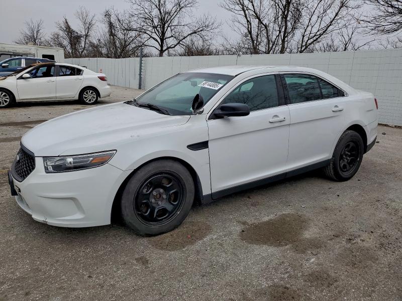 FORD TAURUS POL 2016 con VIN 1FAHP2L82GG125441 - Foto de la subasta