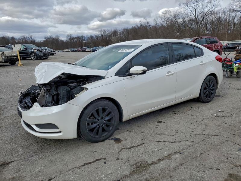 KIA FORTE LX 2016 with VIN KNAFX4A61G5491947 - Photo from auction