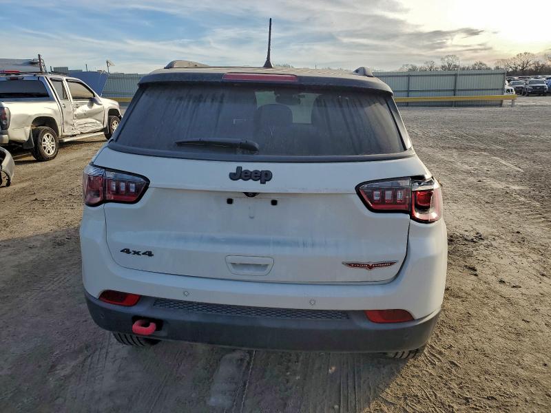 Photo 6 from auction – 2021 JEEP COMPASS TR with VIN 3C4NJDDB6MT572267