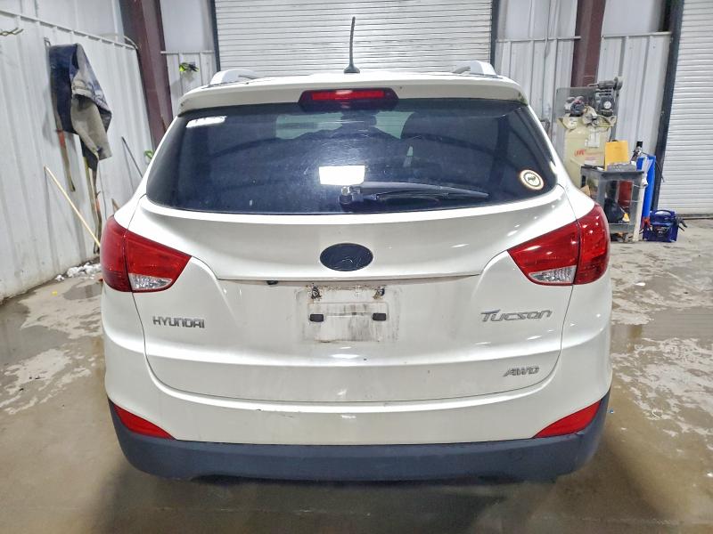 Photo 6 from auction – 2011 HYUNDAI TUCSON GLS with VIN KM8JUCAC7BU225932