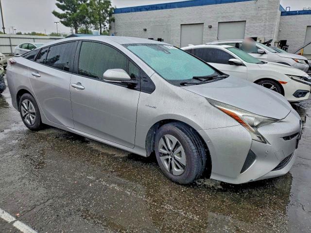 Photo 4 from auction – 2017 TOYOTA PRIUS with VIN JTDKBRFU2H3047350