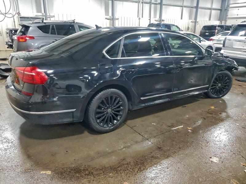 Photo 3 from auction – 2016 VOLKSWAGEN PASSAT SE with VIN 1VWBS7A34GC007091