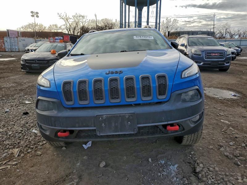 Photo 5 from auction – 2018 JEEP CHEROKEE with VIN 1C4PJMBX8JD576152