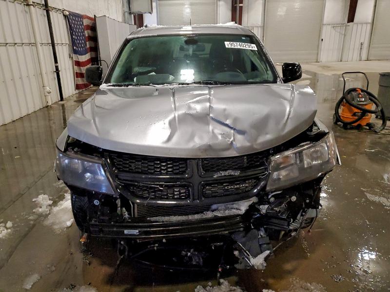 Photo 5 from auction – 2019 DODGE JOURNEY SE with VIN 3C4PDCBG4KT871357