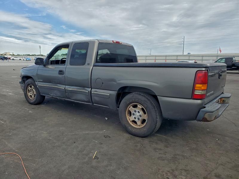 Photo 2 from auction – 1999 CHEVROLET SILVERADO with VIN 2GCEC19V4X1227501