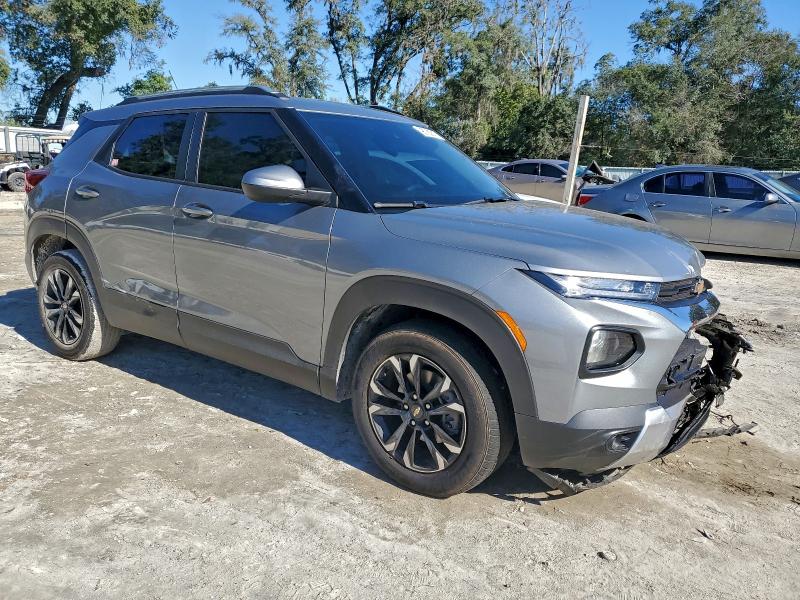 Photo 4 from auction – 2023 CHEVROLET TRAILBLAZE with VIN KL79MPS27PB032734