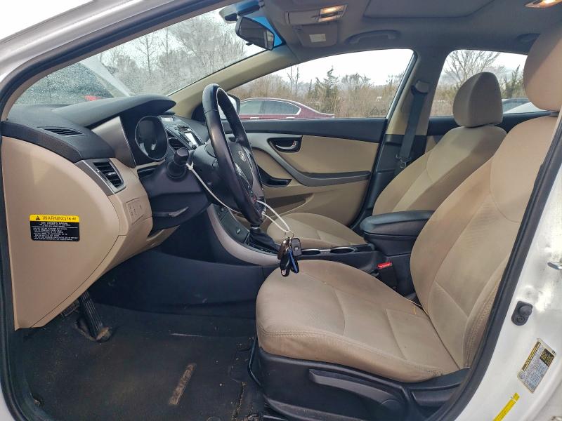 Photo 7 from auction – 2016 HYUNDAI ELANTRA SE with VIN 5NPDH4AE0GH734484