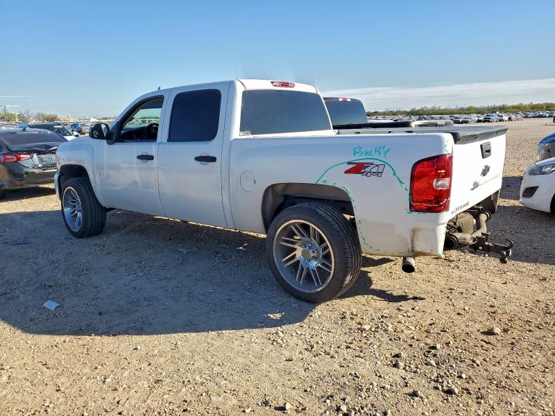 Photo 2 from auction – 2007 CHEVROLET SILVERADO with VIN 2GCEK13M571621205