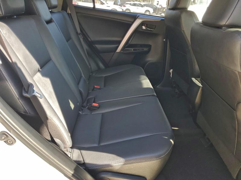 Photo 11 from auction – 2016 TOYOTA RAV4 LIMIT with VIN JTMYFREV7GJ066091