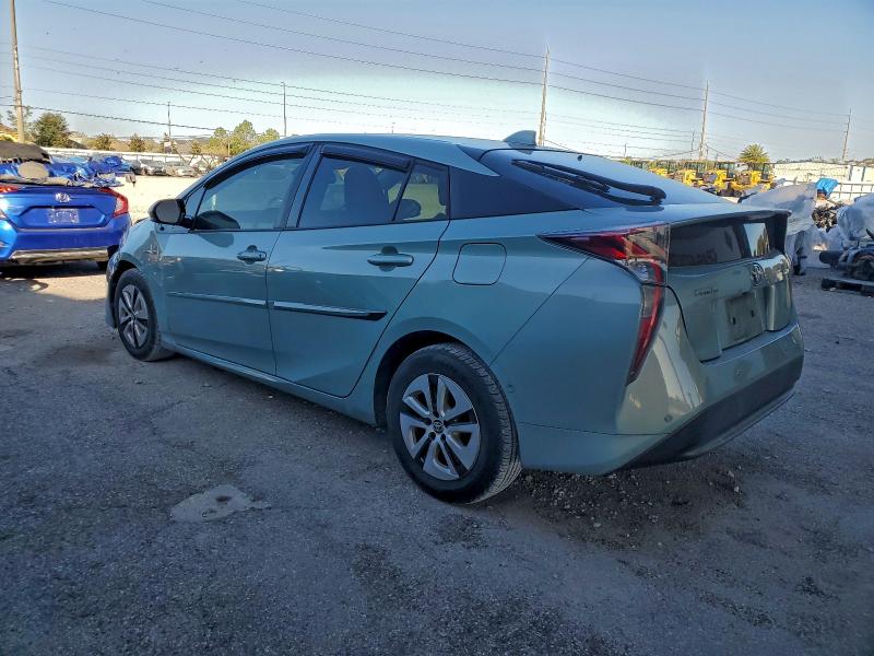 Photo 2 from auction – 2017 TOYOTA PRIUS with VIN JTDKARFUXH3044764