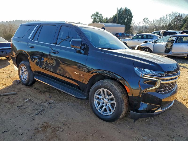 Photo 4 from auction – 2022 CHEVROLET TAHOE C150 with VIN 1GNSCNKD4NR213475