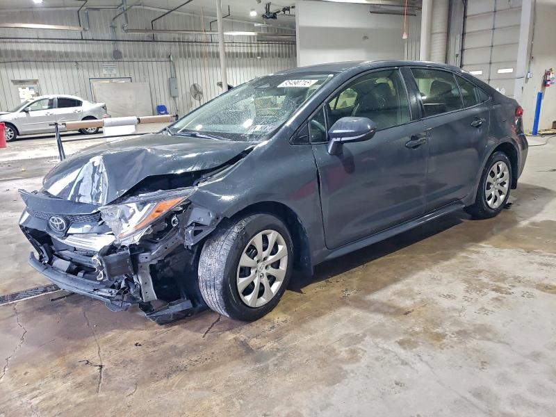 TOYOTA COROLLA LE 2023 with VIN JTDB4MEE2P3001832 - Photo from auction
